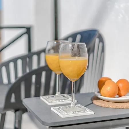 Vakantiehuis Sea View House Pride & Joy - Adults Only *