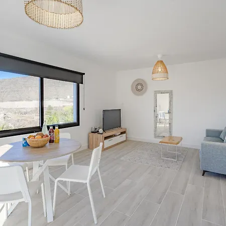 Sea View House Pride & Joy - Adults Only Holiday home *
